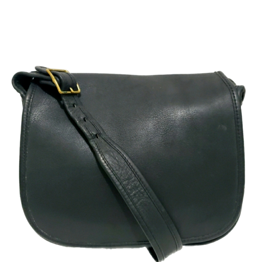 COACH Vintage Black Leather Shoulder Flap Bag